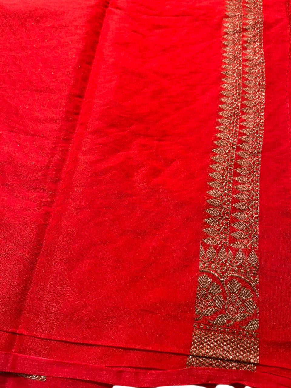 Southloom Munga Silk Saree with Woven Work on Body and Borders (Orange)