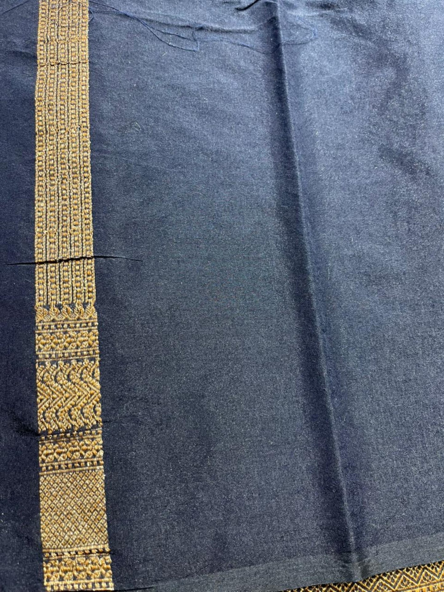 Southloom Munga Silk Saree with Woven Work on Body and Borders (Blue)