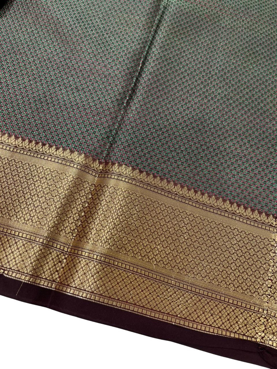Southloom Resham Work Soft Cotton Banarasi Saree with Woven Work on Body and Borders