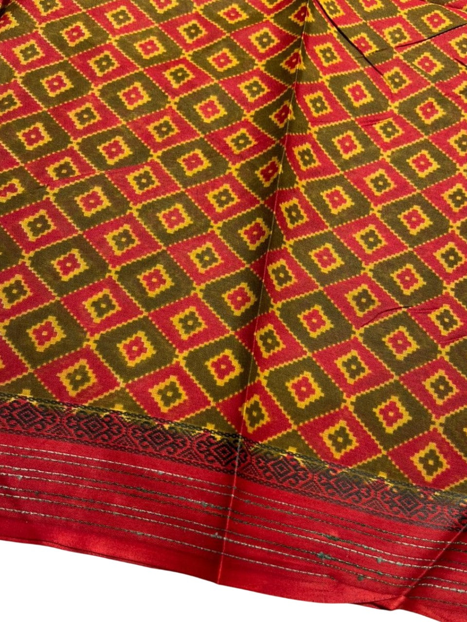Southloom Muslin Cotton Saree With Floral Prints on the Body and Borders