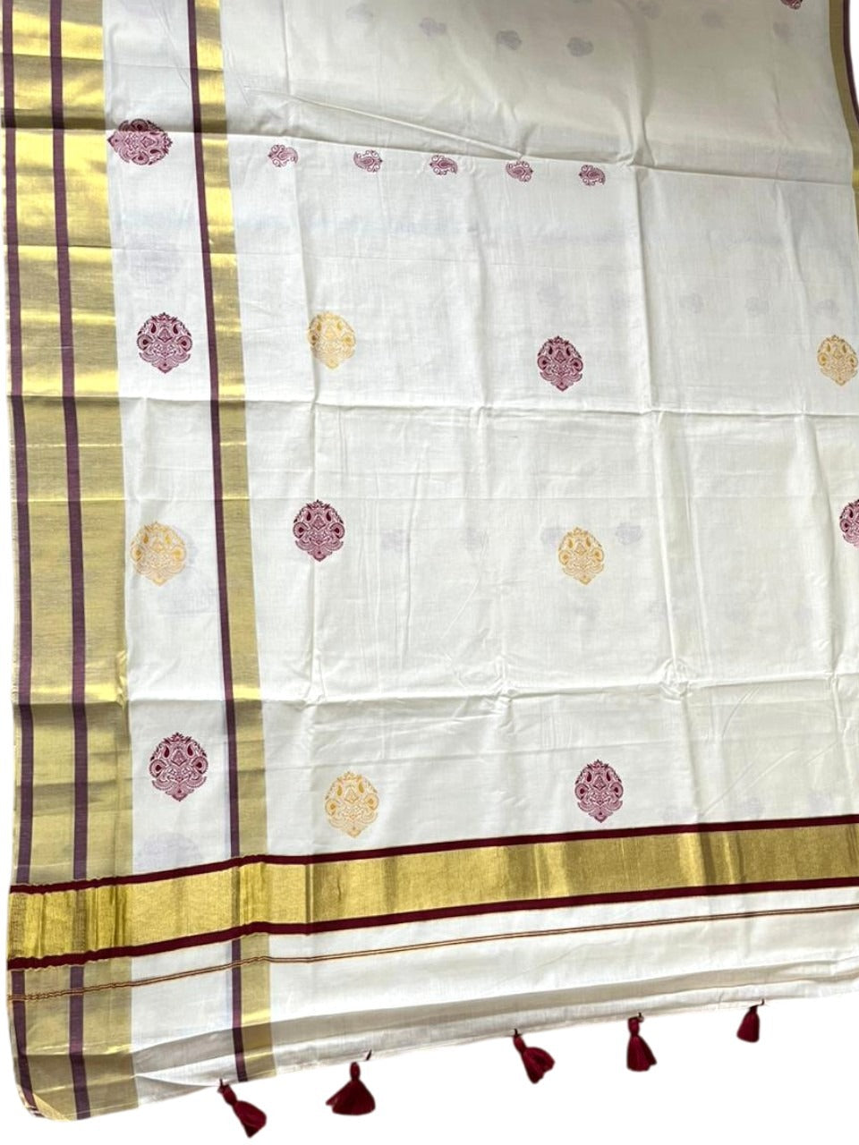 Southloom Pure Cotton Kerala Saree with Digital Print On The Body In Maroon With Gold Kasavu Border SL367