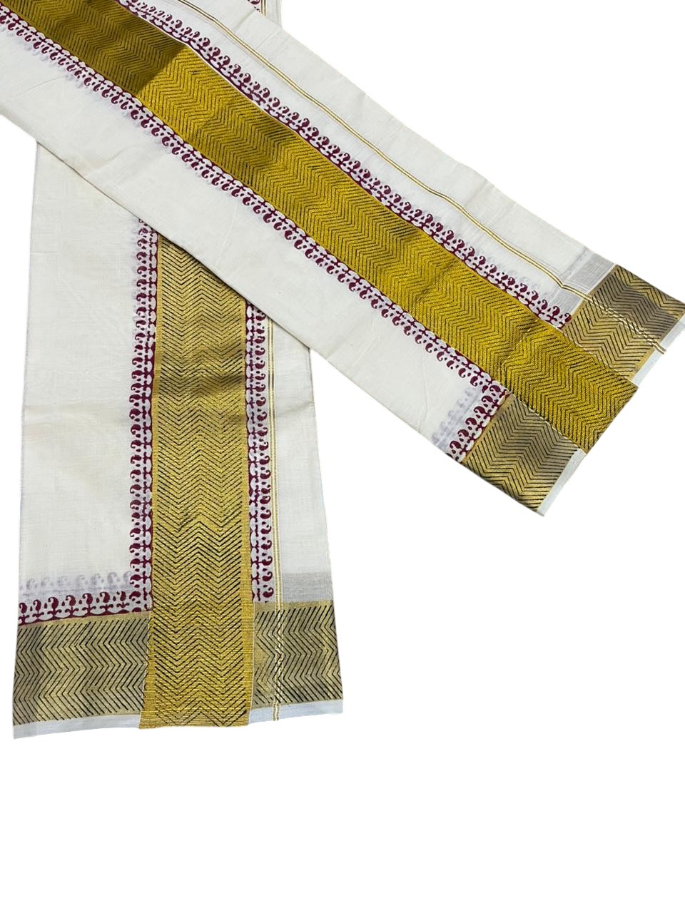 Southloom Pure Cotton Set Mundu with Gold Kasavu and Digital Print in Maroon 2.80 Mtrs SL374