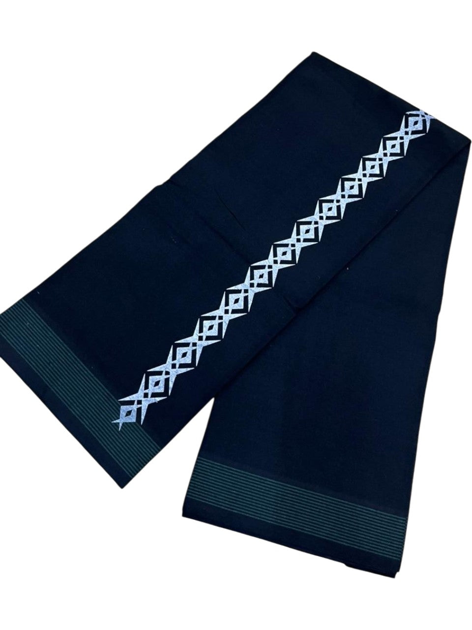 Southloom Black Printed Single Mundu / Otta Mundu / Lungi (South Indian Kerala Dhoti)