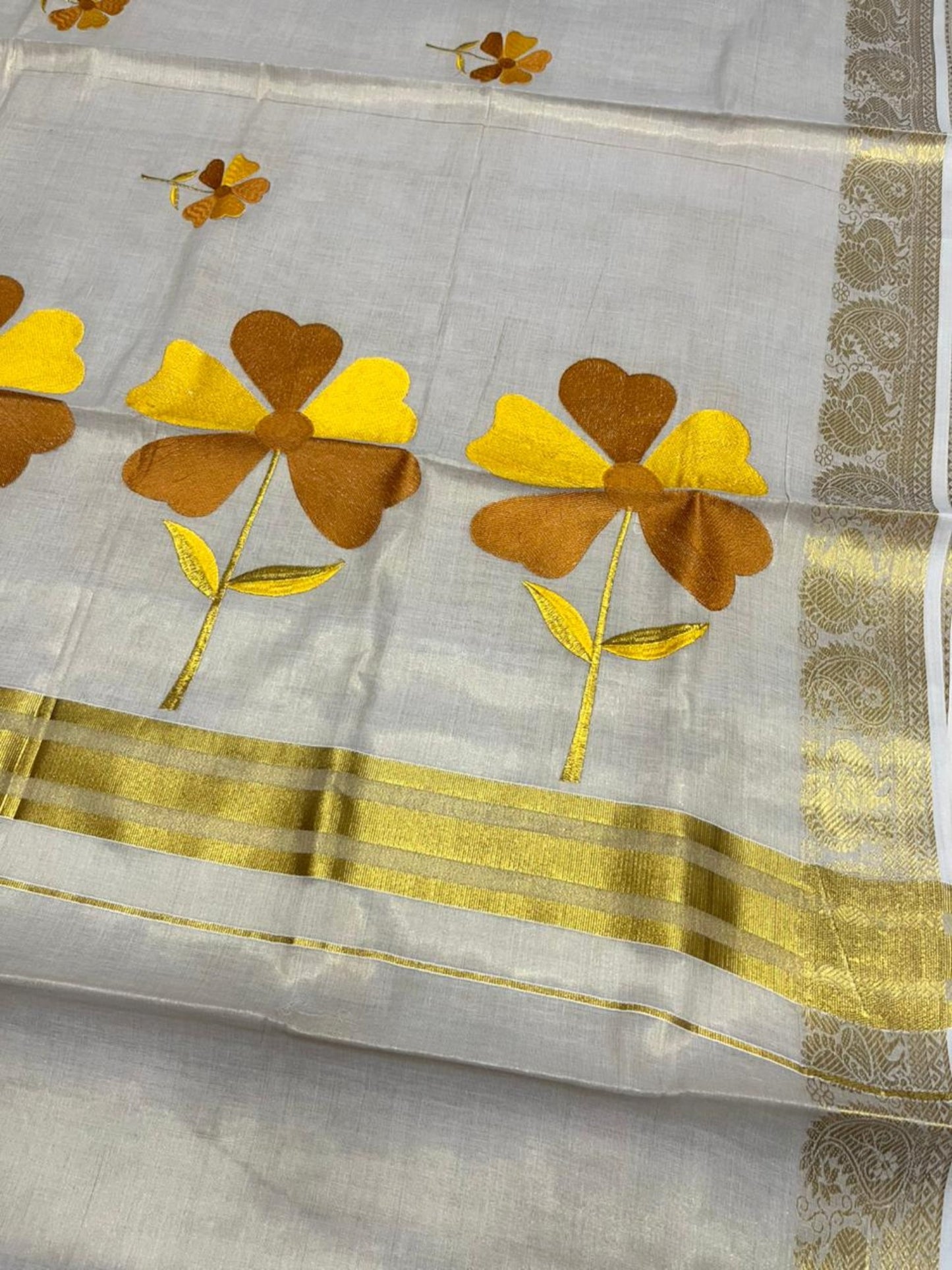 Southloom Kerala Tissue Kasavu Saree with Grey Floral Embroidery Work on Body and Peacock Woven Design on Border SL491