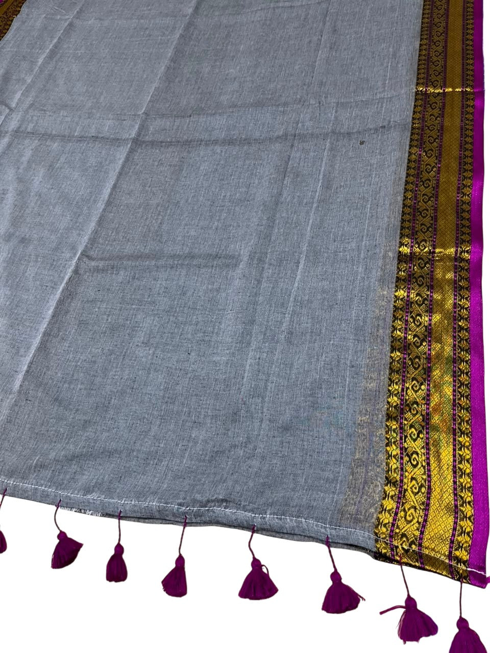 Southloom Mul Cotton 120 x 120 Soft Fabric Saree SL215