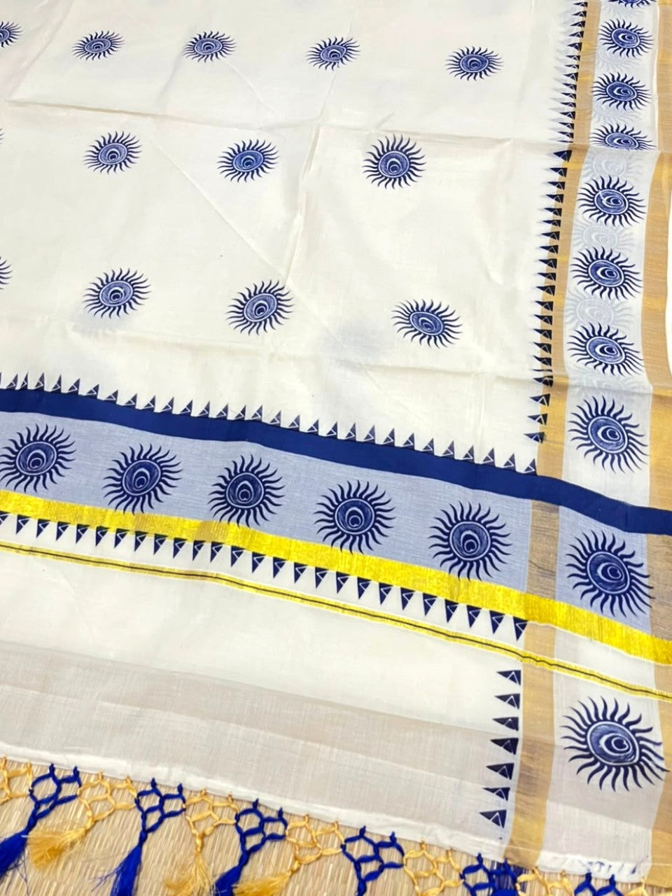 Southloom Cotton Kerala Kasavu Saree with Digital Print On Body With Temple Borders With Tussles In Blue SL519