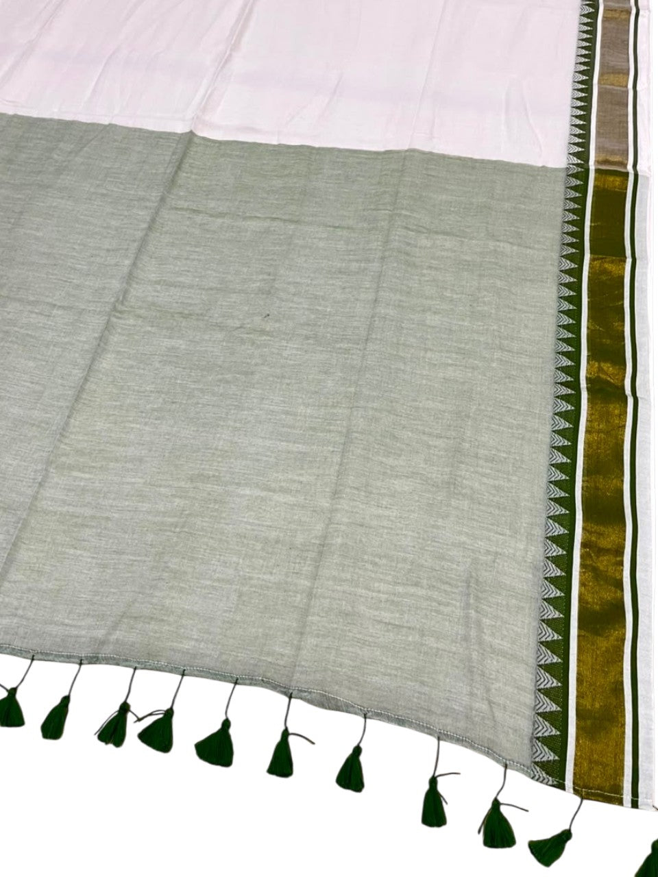 Southloom Mul Cotton 120 x 120 Soft Fabric Saree SL215