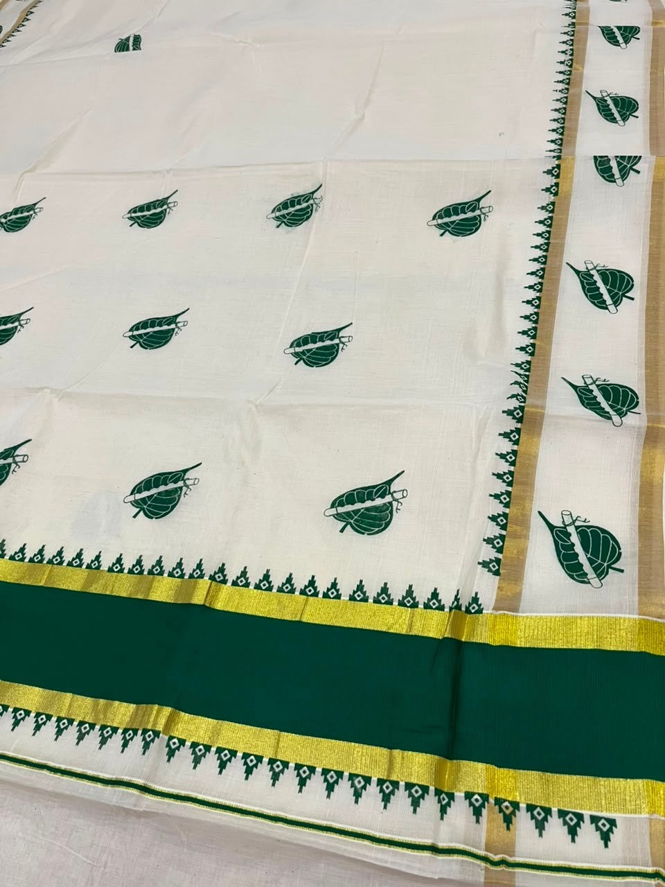 Southloom Cotton Kerala Kasavu Saree with Digital Print on Body with Temple Border in Green SL533