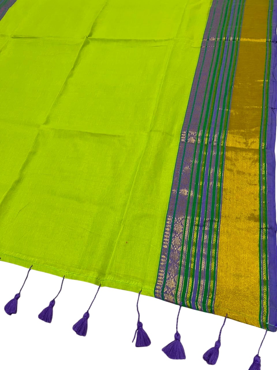 Southloom Mul Cotton 120 x 120 Soft Fabric Saree SL215