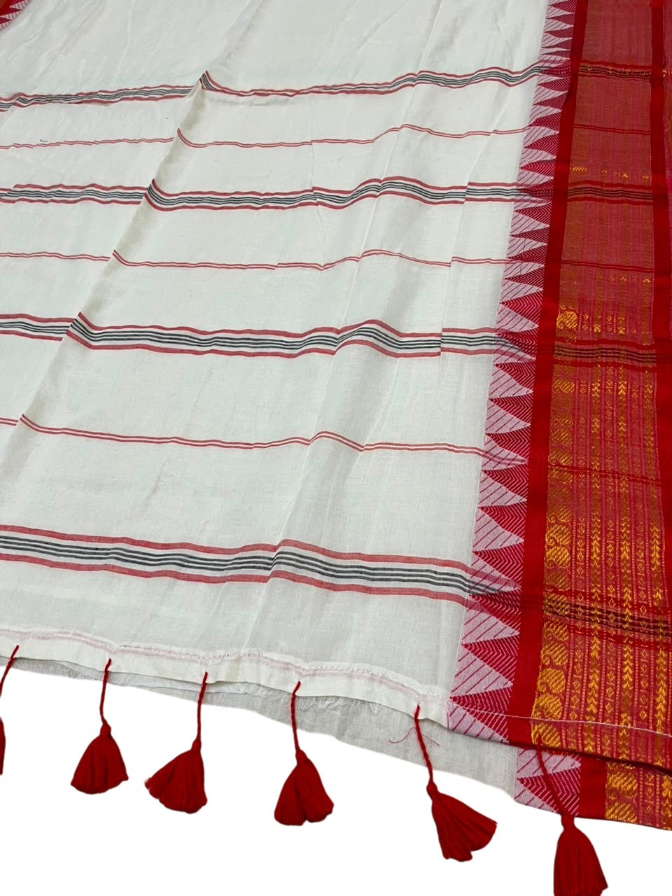Southloom Mul Cotton 120 x 120 Soft Fabric Saree SL215