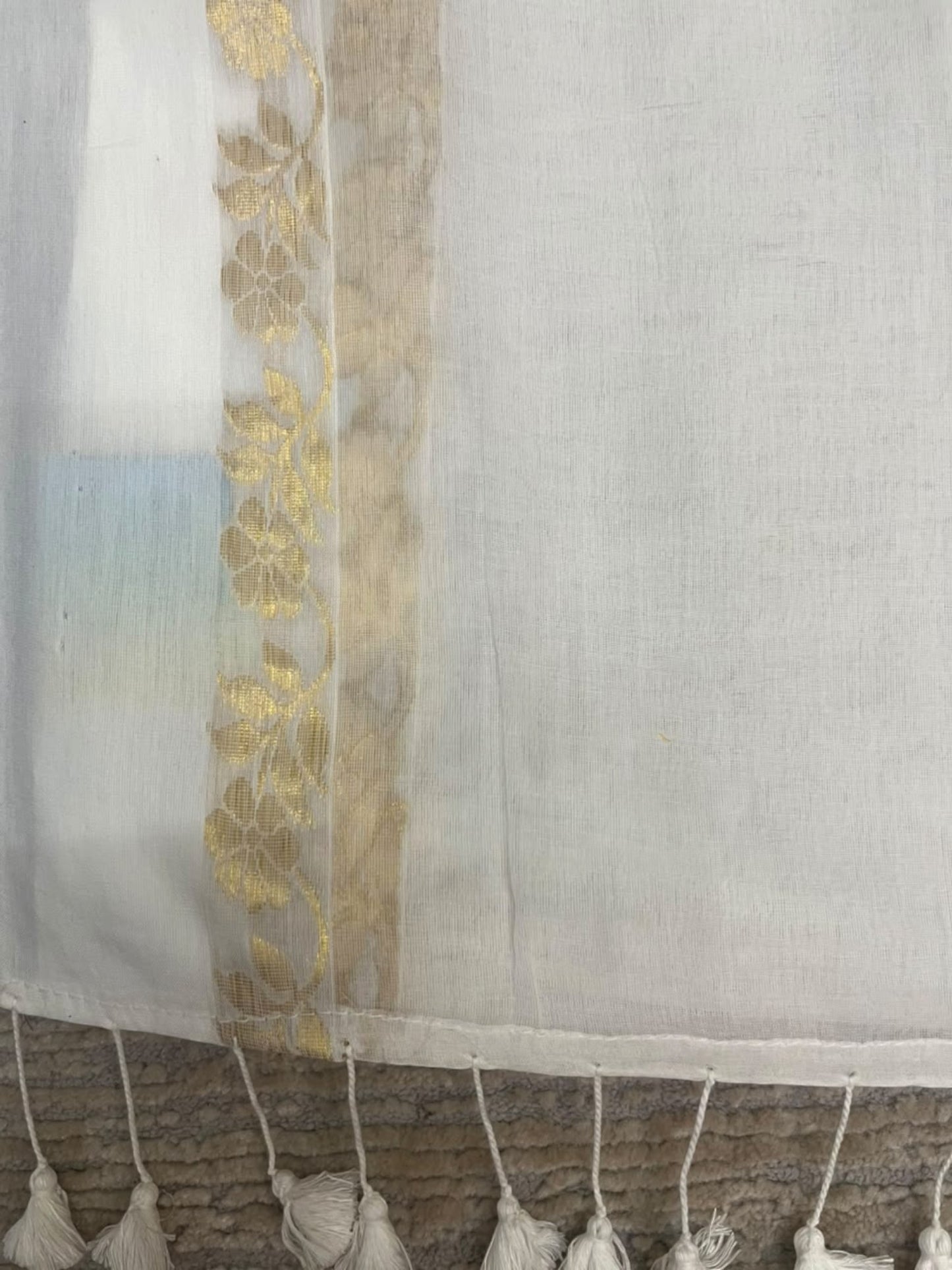 Southloom Mul Cotton 120 x 120 Soft Fabric Saree with Golden Floral in Border SL215