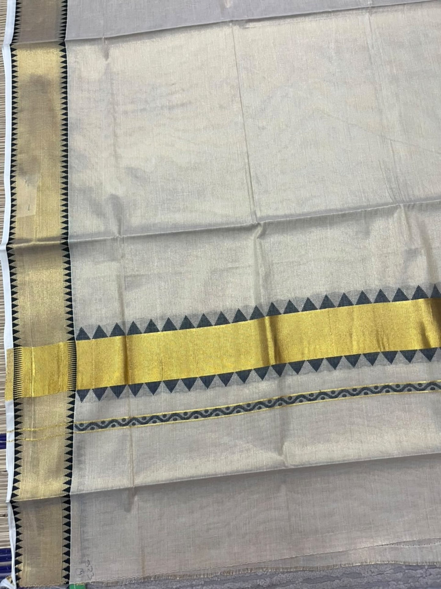 Southloom Kerala Tissue Kasavu Plain Saree with Black Temple Border SL456