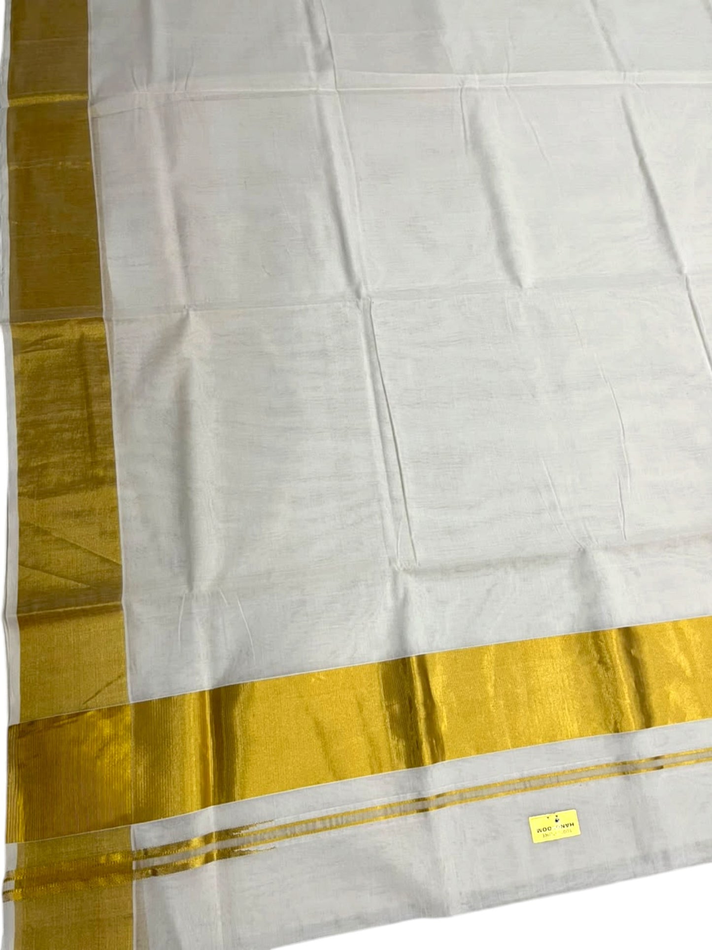 Southloom Super Premium Balaramapuram Handloom Cotton Saree With Chutti Kara Design And Gold Kasavu on Border In 4 Inch