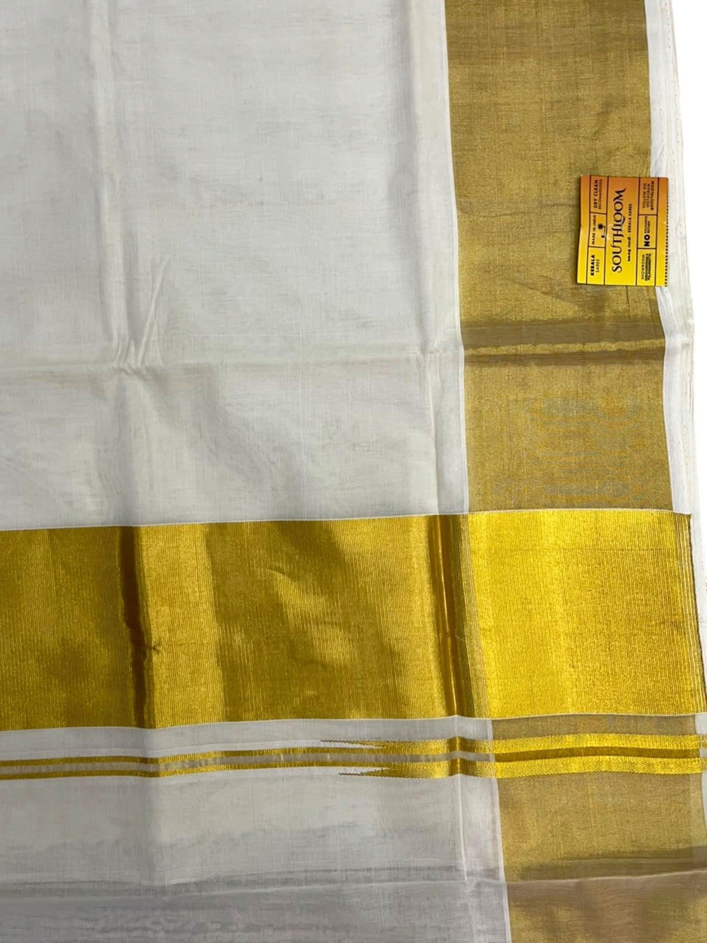 Southloom Super Premium Balaramapuram Handloom Cotton Saree Chutti Kara with Gold Kasavu and Gold Border In 5 Inch
