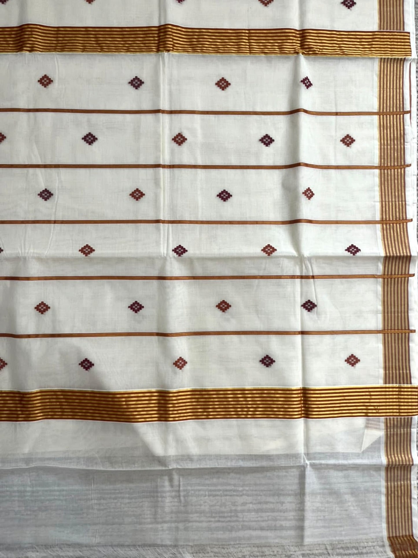 Southloom Super Premium Balaramapuram Handloom Cotton Saree with Orange Butta Work on Body on Border