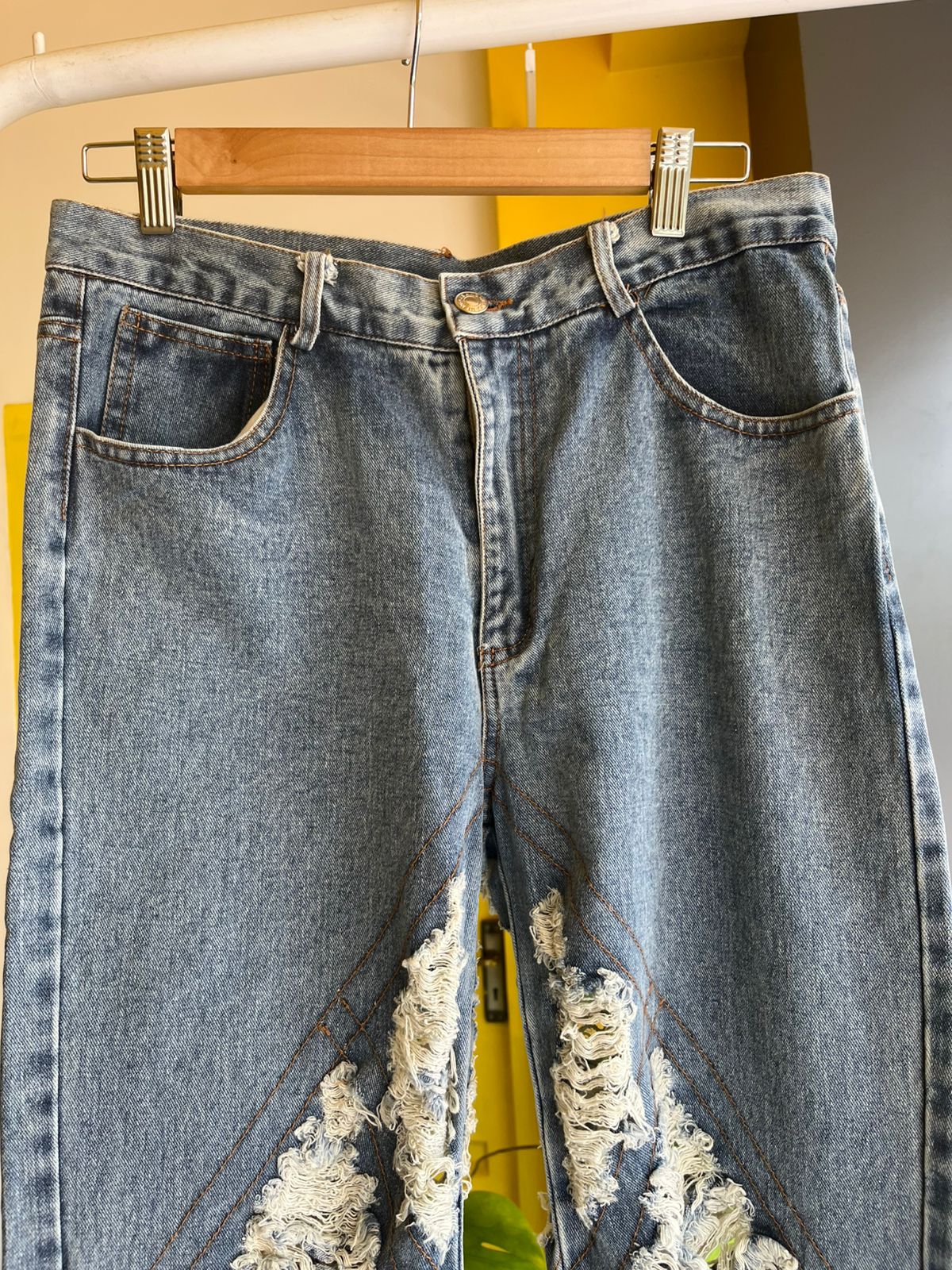 Ripped Denim Jeans For Women SL294