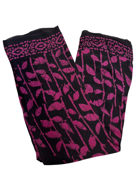Southloom Georgette Saree with Floral Works Across Body in Black and Pink