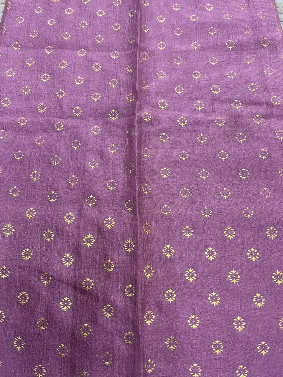 Southloom Organza Saree With Golden Zari Work On Body And Borders