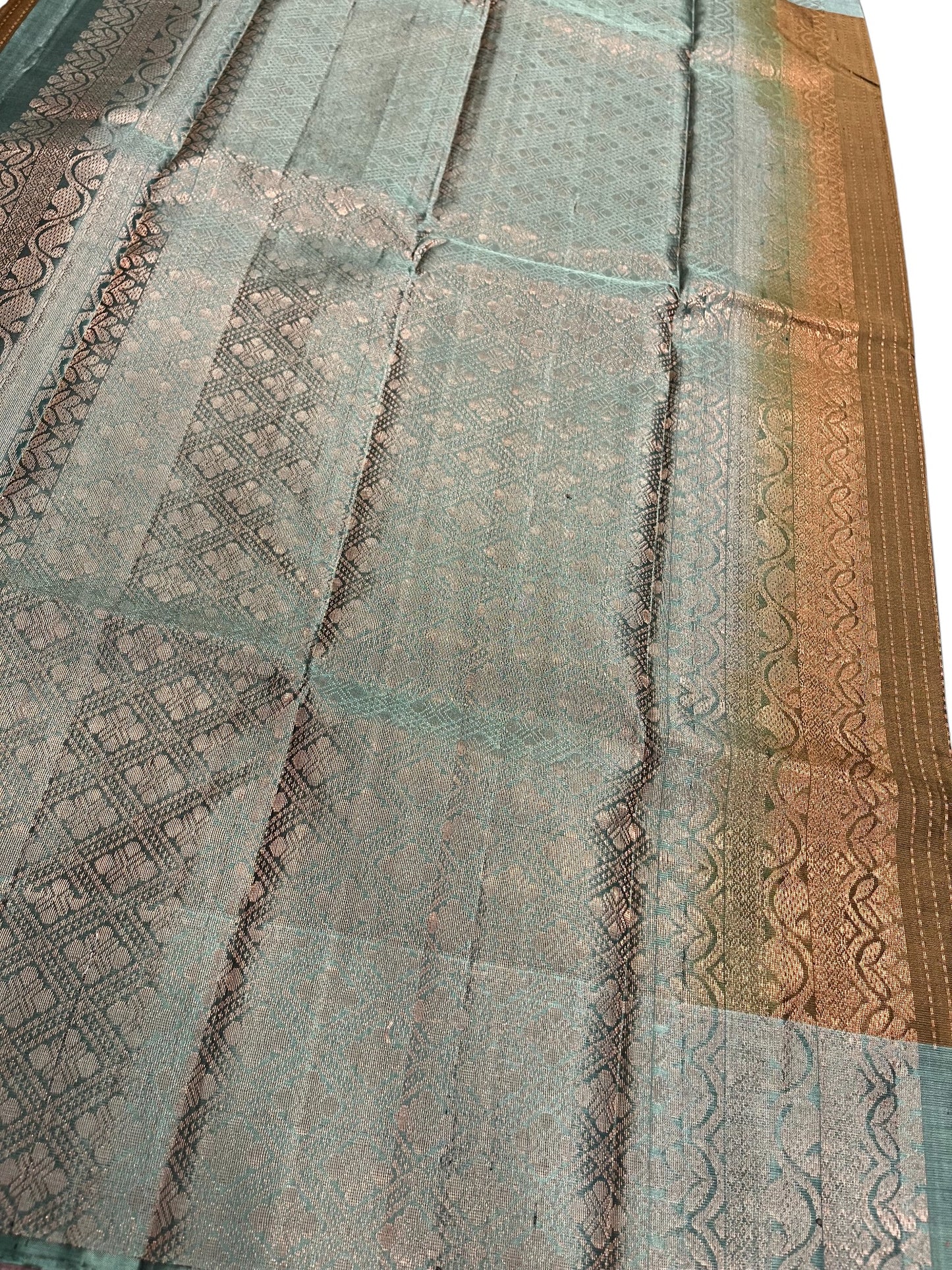 Southloom Pure Handloom Bridal Kanchipuram Silk Saree with Korvai Work(Green&Blue)