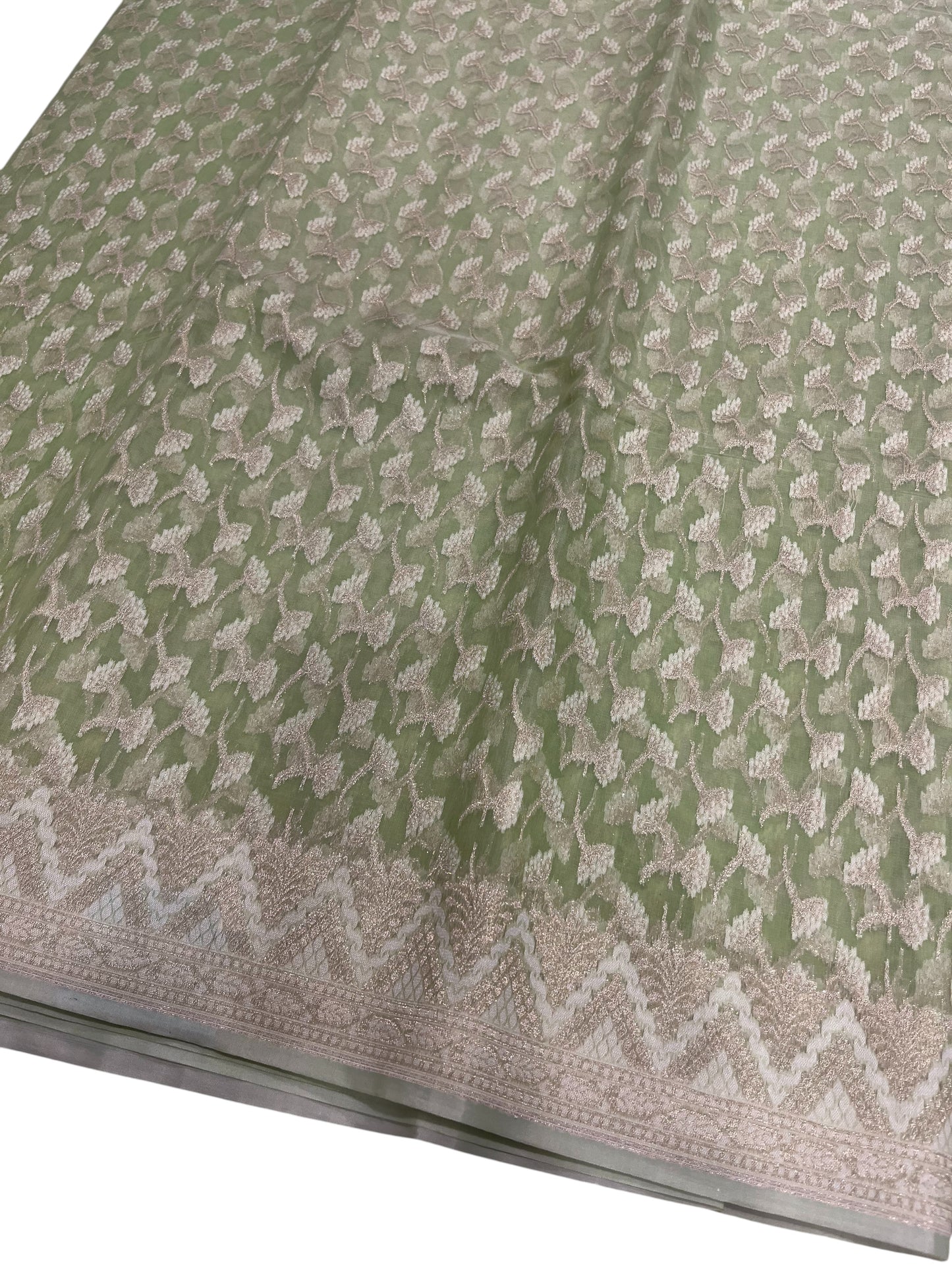 Southloom Cotton Banarasi Silk Saree with Woven Work on Body and Borders (Green)