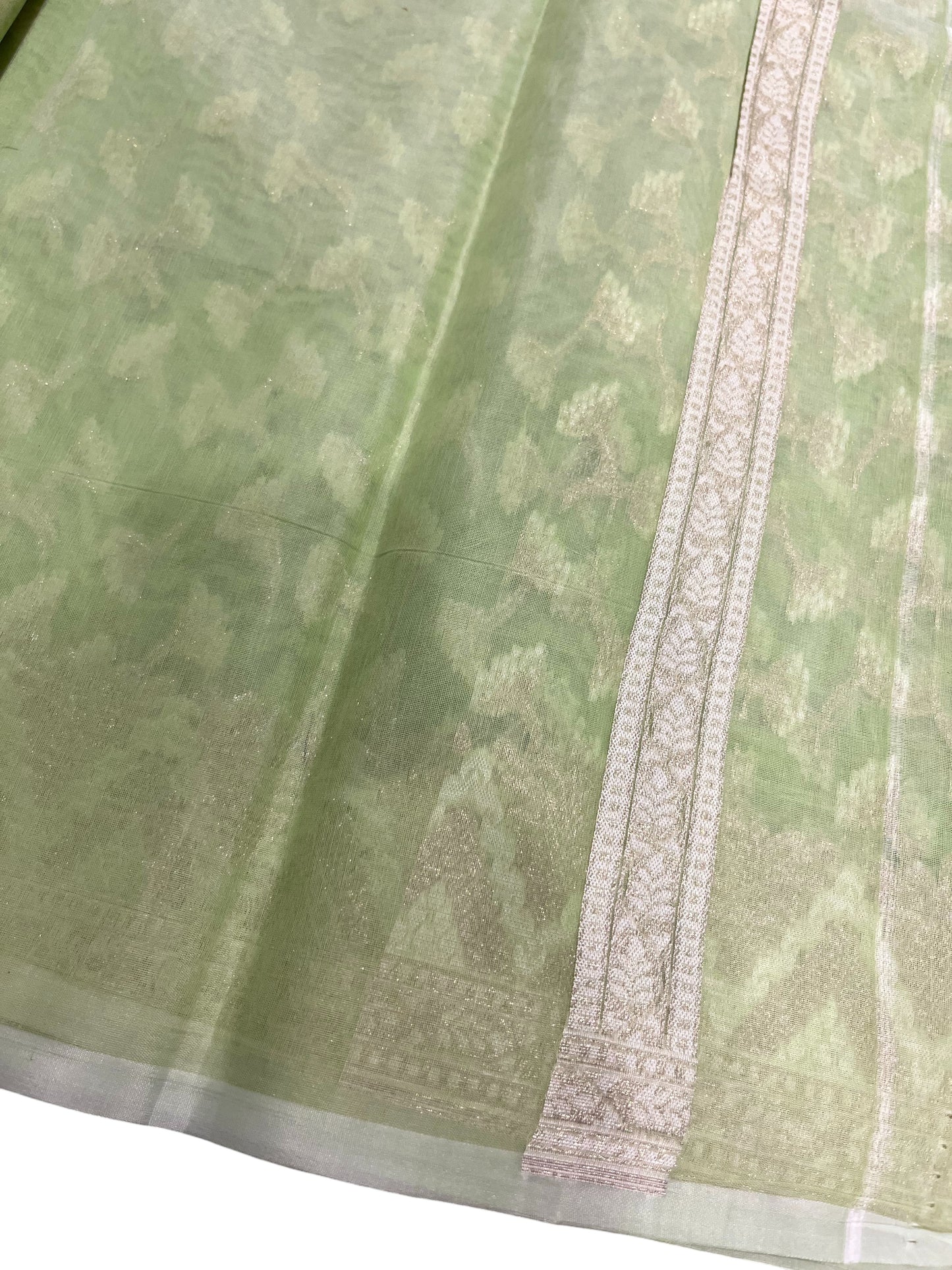 Southloom Cotton Banarasi Silk Saree with Woven Work on Body and Borders (Green)