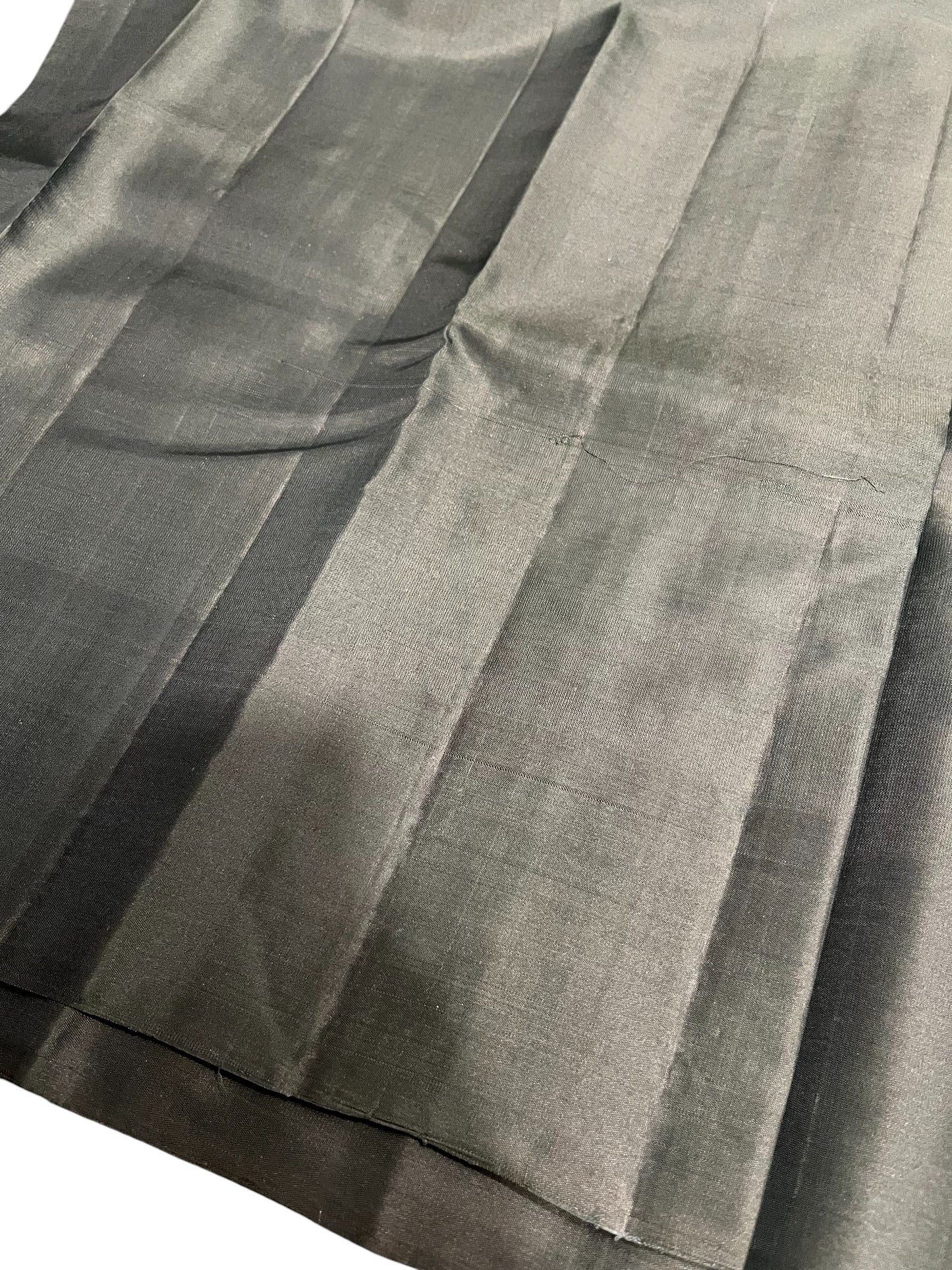 Southloom Pure Handloom Kanchipuram Silk Saree with Butta Work