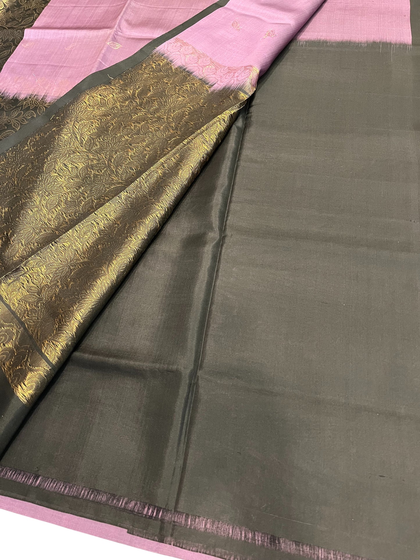 Southloom Pure Handloom Bridal Kanchipuram Silk Saree with Korvai Work (Black & Lavender)