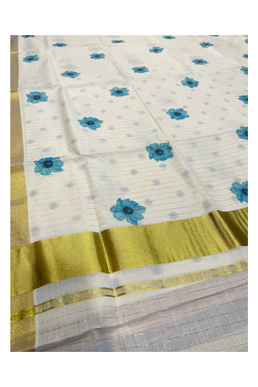 Southloom Onam Special Kasavu Lines Saree with Digital Printed Classy Floral Designs in Blue (Printed Matching Blouse Included)