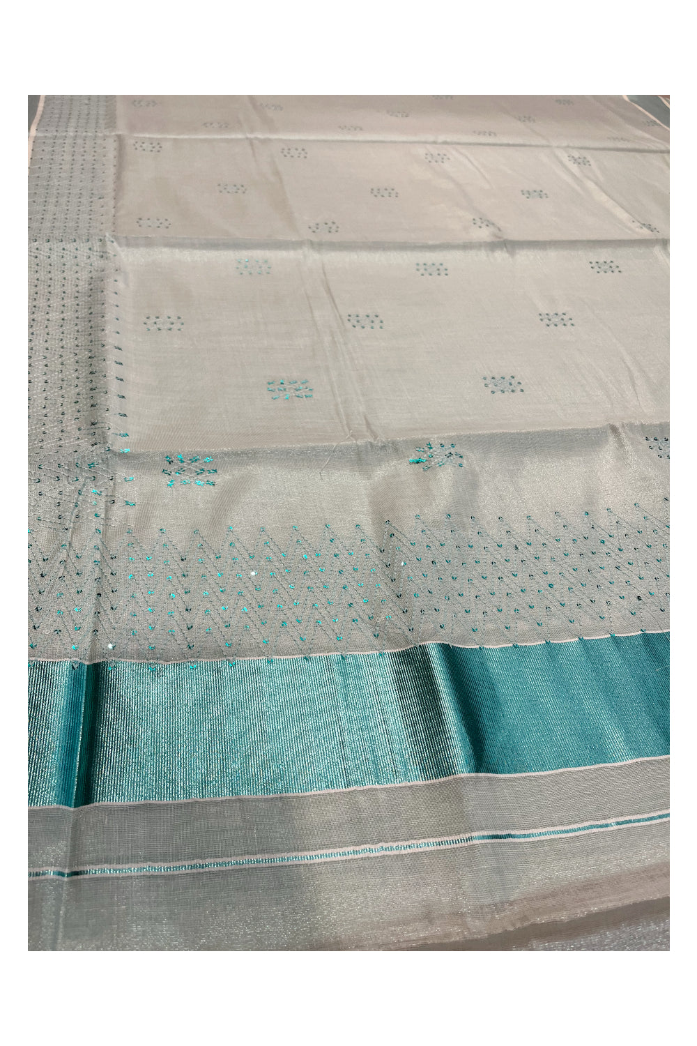 Southloom Kerala Turquoise Tissue Saree with Sequins Work