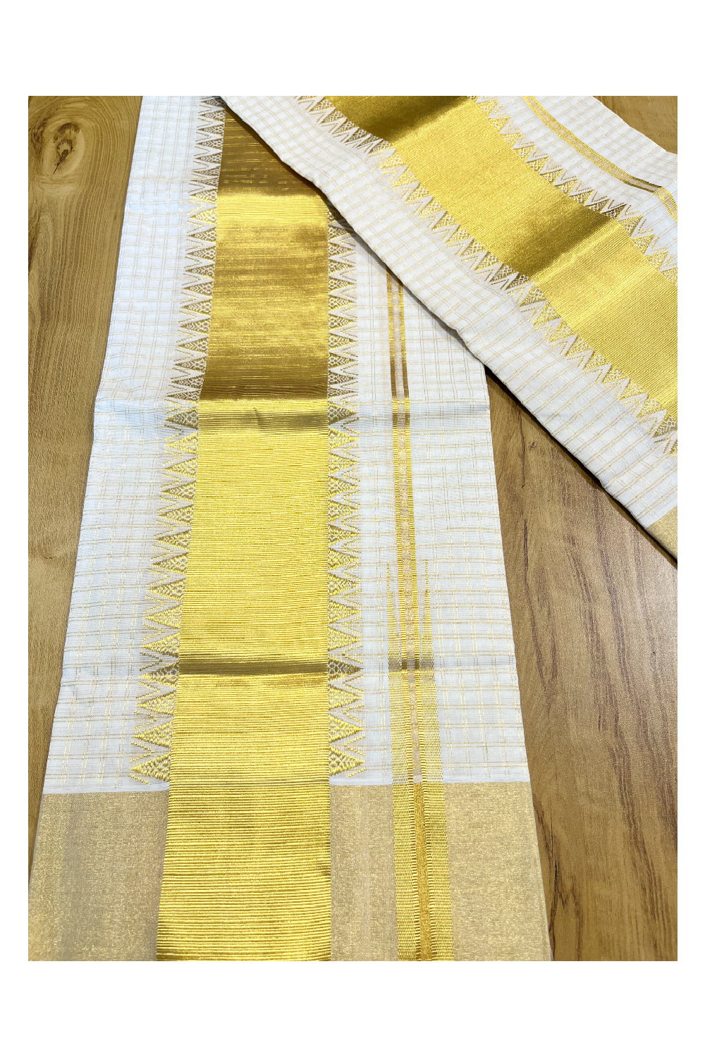 Southloom Handloom Premium Cotton Kasavu Check Set Mundu With Temple Woven Patterns On Border (Mundum Neriyathum) 2.80 Mtrs