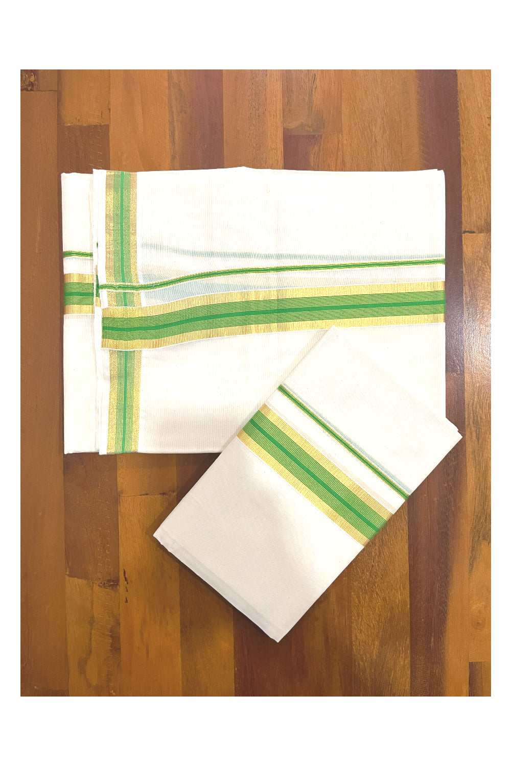 Kerala Cotton Mundum Neriyathum Single (Set Mundu) with Kasavu and Light Green Border 2.80 Mtrs
