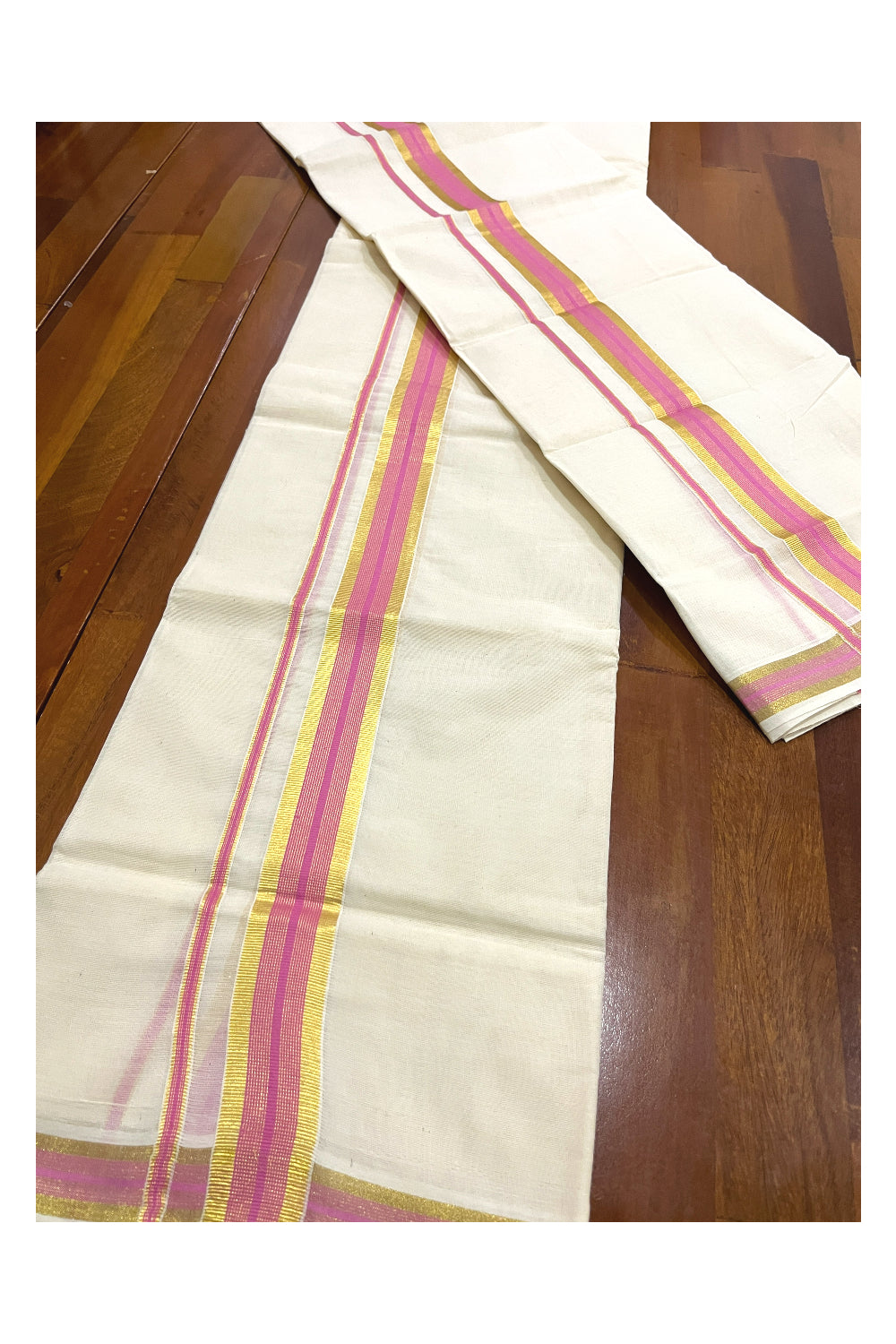 Kerala Cotton Mundum Neriyathum Single (Set Mundu) with Kasavu and Pink Border 2.80 Mtrs