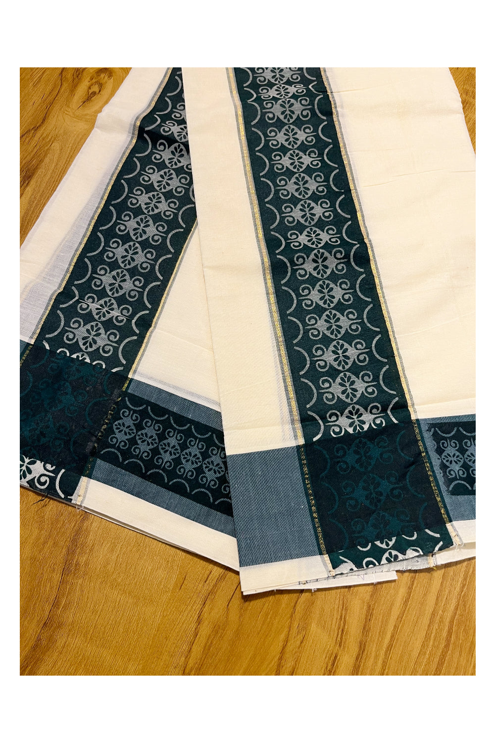 Kerala Cotton Single Set Mundu (Mundum Neriyathum) with Green Block print Border 2.80Mtrs