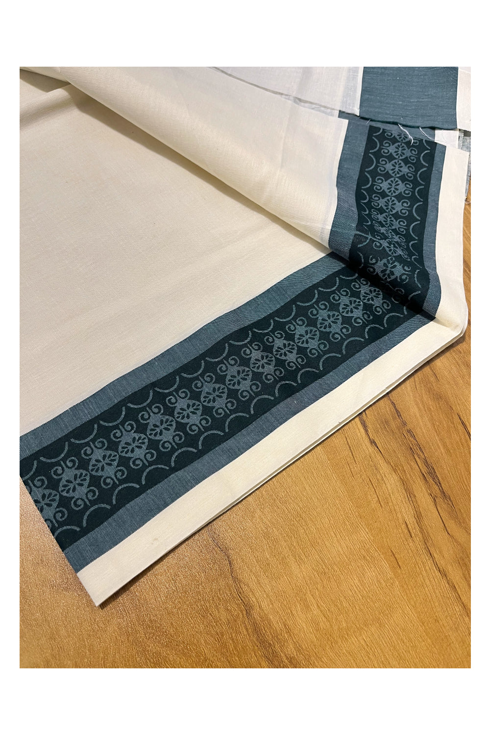 Kerala Cotton Single Set Mundu (Mundum Neriyathum) with Green Block print Border 2.80Mtrs