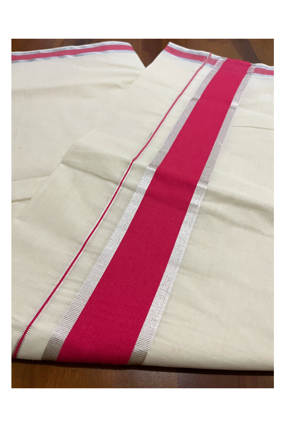 Pure Cotton Kerala Saree with Pink and Silver Kasavu Border
