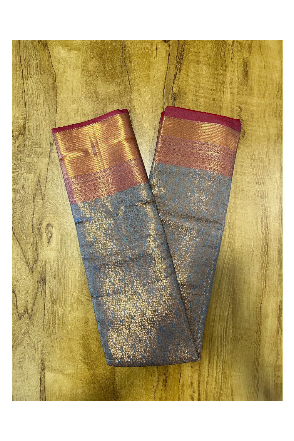 Southloom Premium Semi Silk Zari Work Brocade Saree in Bridal Grey with Matching Pallu (Kanchipuram Pattu Saree)