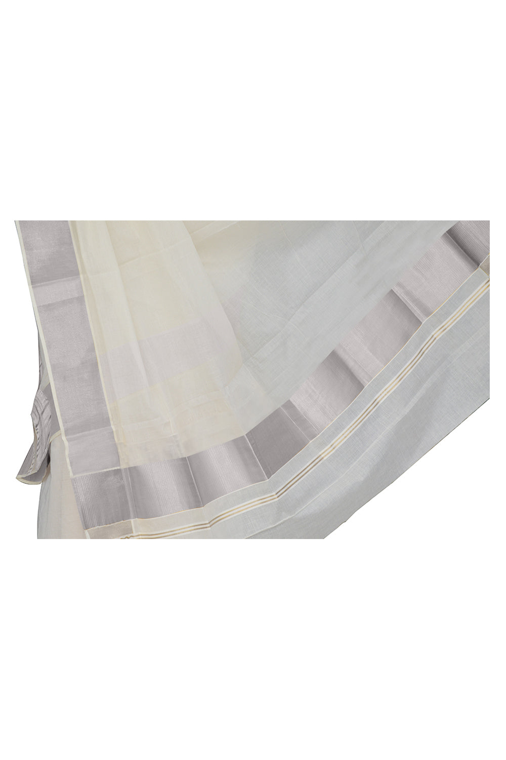 Mundum Neriyathum Single (Set Mundu) with Silver 4 inch Kara 2.80 Mtrs