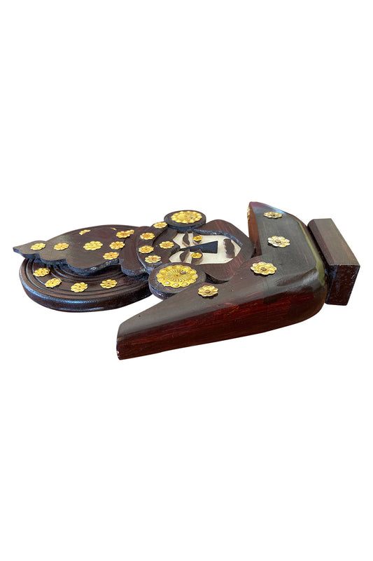 Southloom Handmade Kathakali Face on Chundan Vallam (Snake Boat) Handicraft