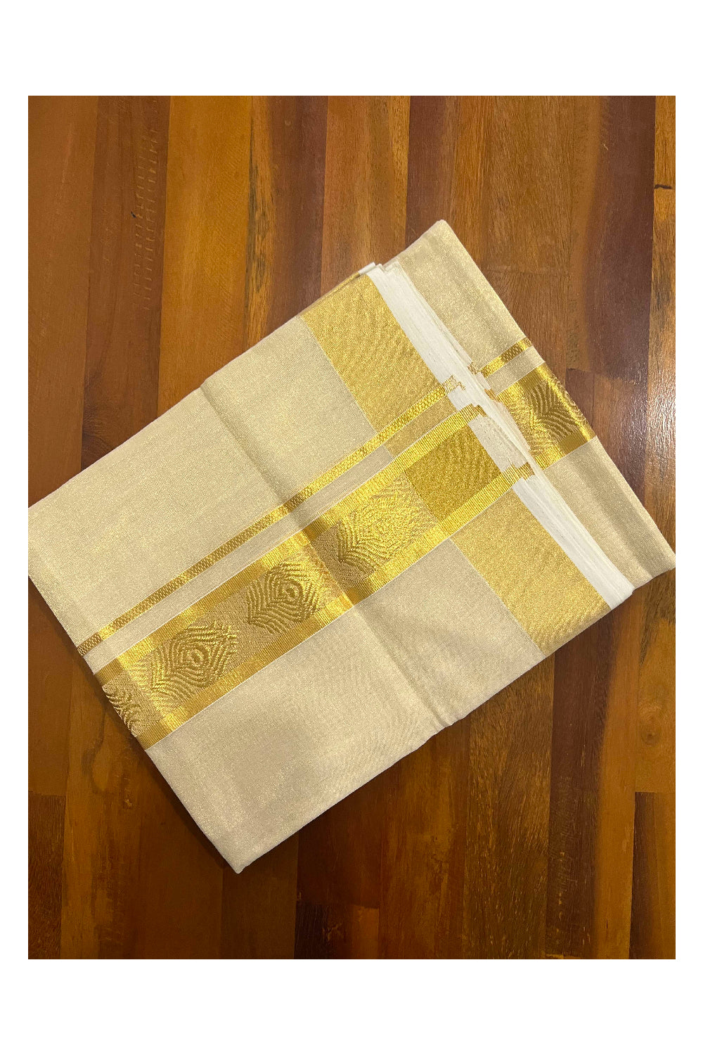 Southloom Kuthampully Handloom Tissue Mundu with Kasavu Woven