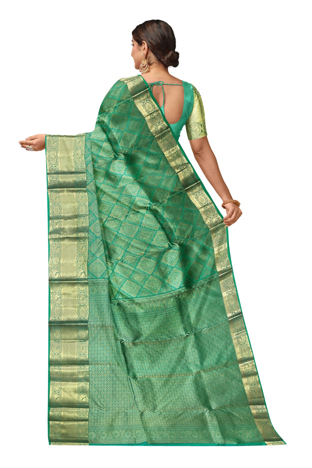 Southloom Double Warp Handloom Pure Silk Kanchipuram Green Manthrakodi Saree with Kasavu Woven Works