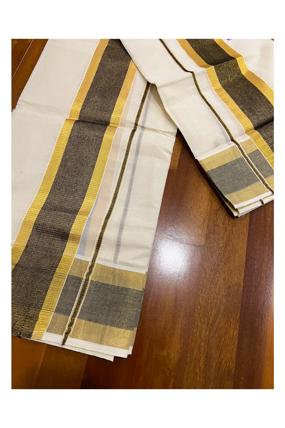 Kerala Cotton Mundum Neriyathum Single (Set Mundu) with Black and Kasavu Border 2.80 Mtrs