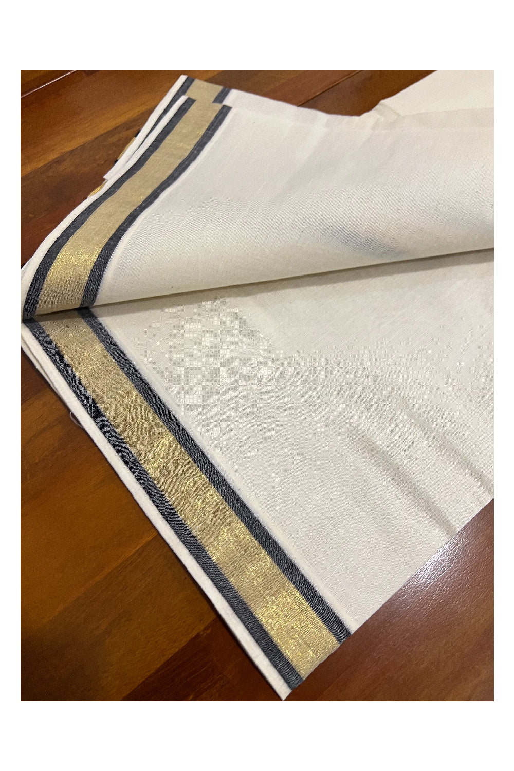 Kerala Cotton Mundum Neriyathum Single (Set Mundu) with Black and Kasavu Border 2.80 Mtrs