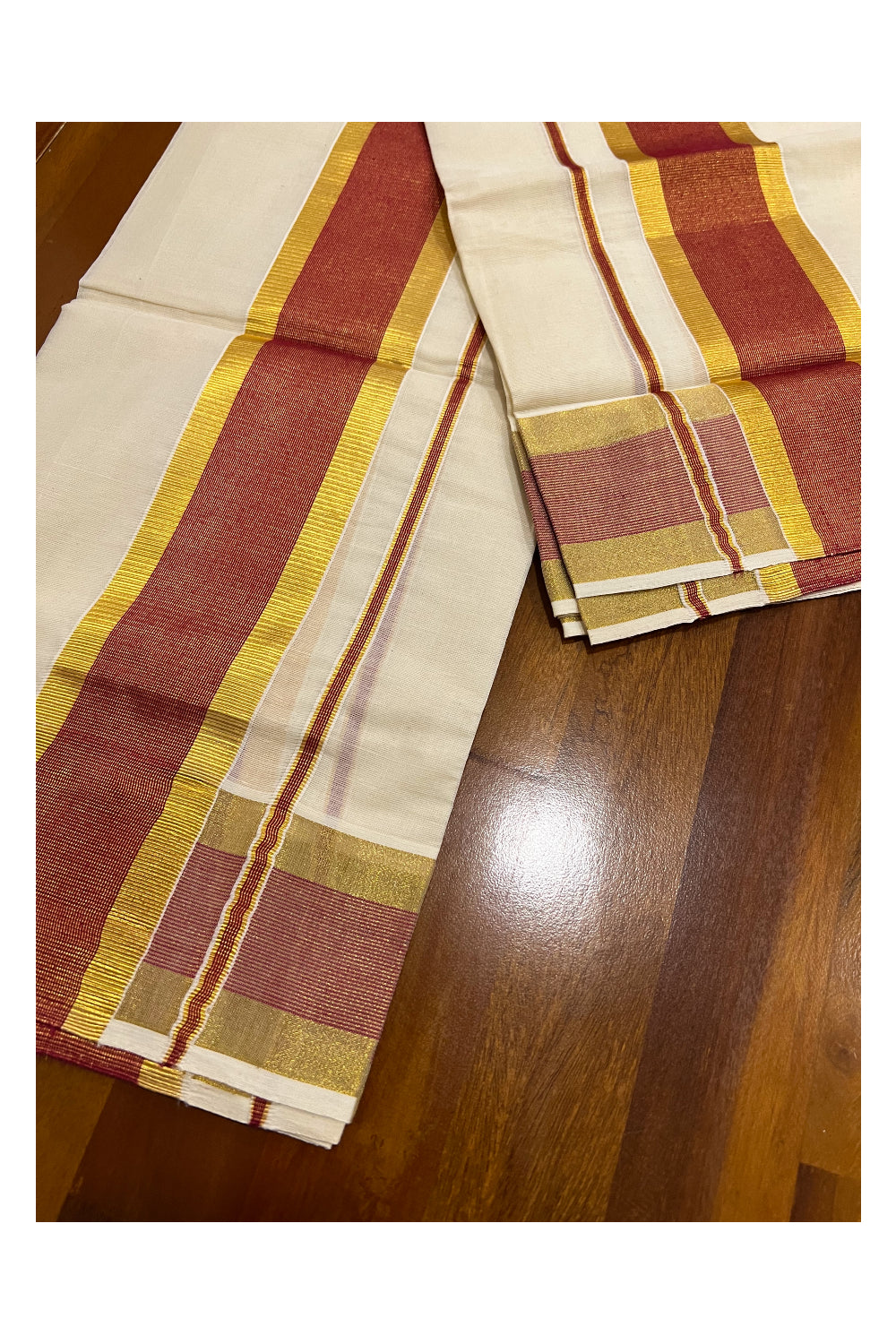 Kerala Cotton Mundum Neriyathum Single (Set Mundu) with Red and Kasavu Border 2.80 Mtrs