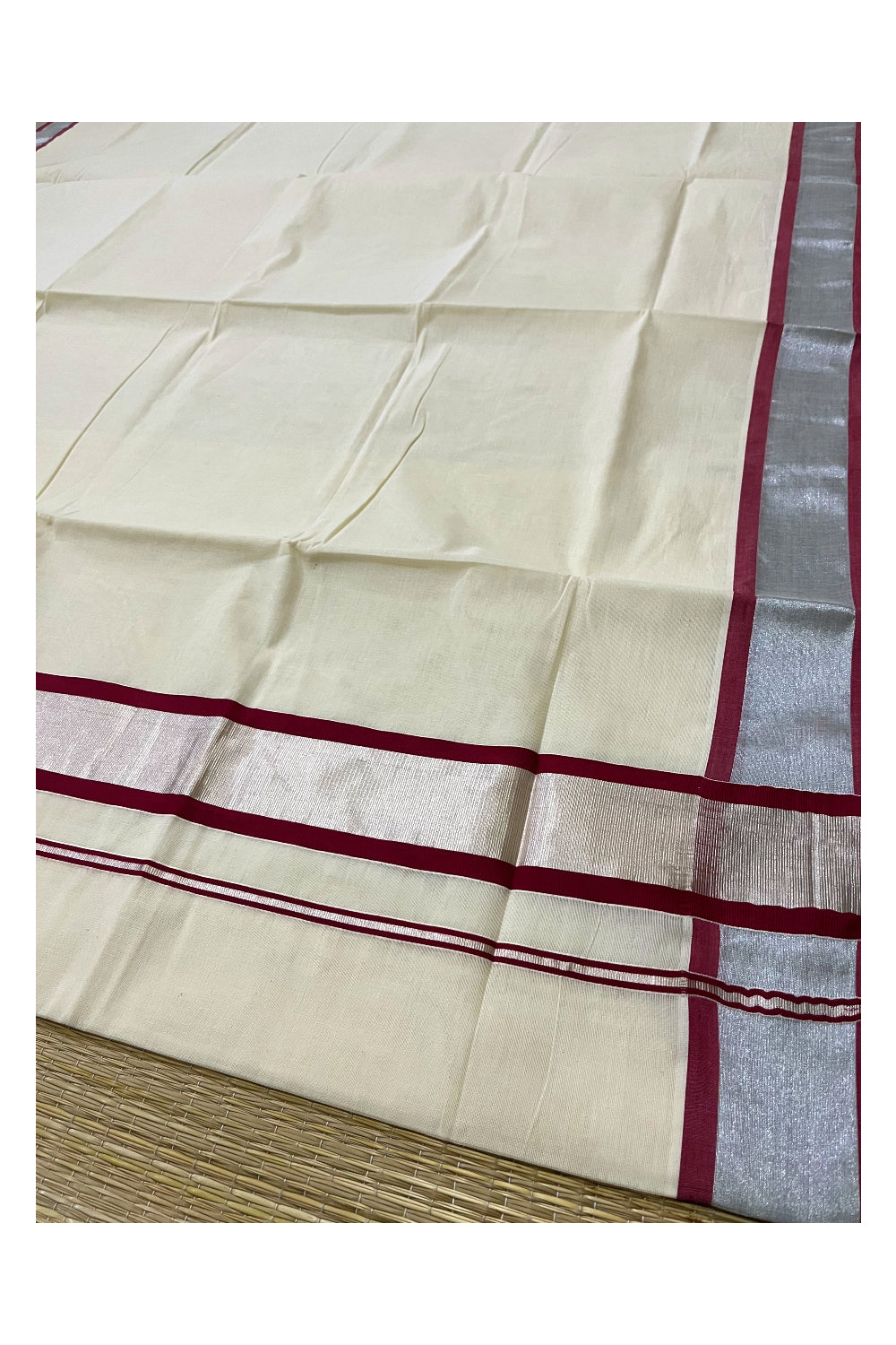 Kerala Pure Cotton Plain Saree with Silver Kasavu and Maroon Border