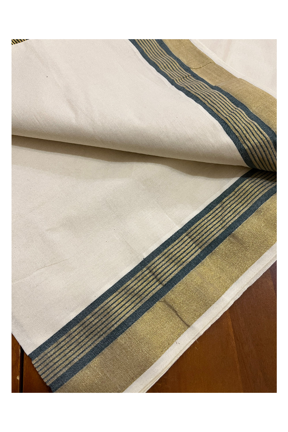 Pure Cotton Kerala Saree with Kasavu and Green Border