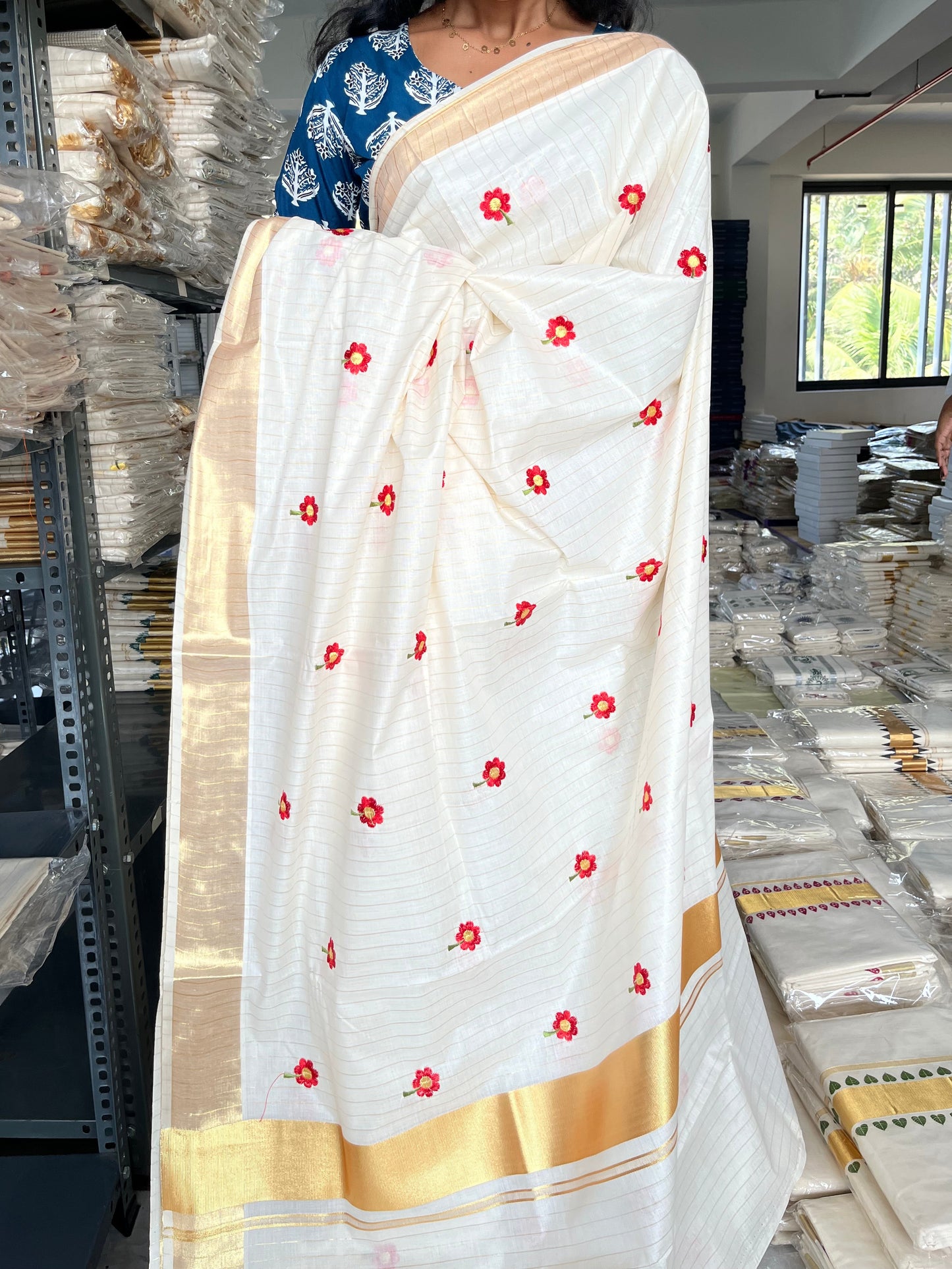 Kerala Cotton Lines Saree With Red Floral Embroidery SLfloral