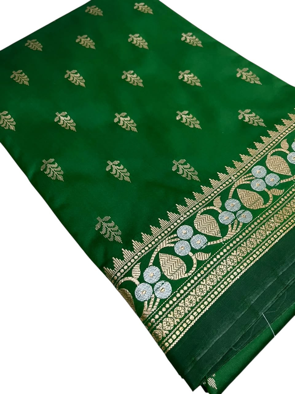 Southloom Satin Banarasi Silk Saree with Woven Work on Body and Borders In Green