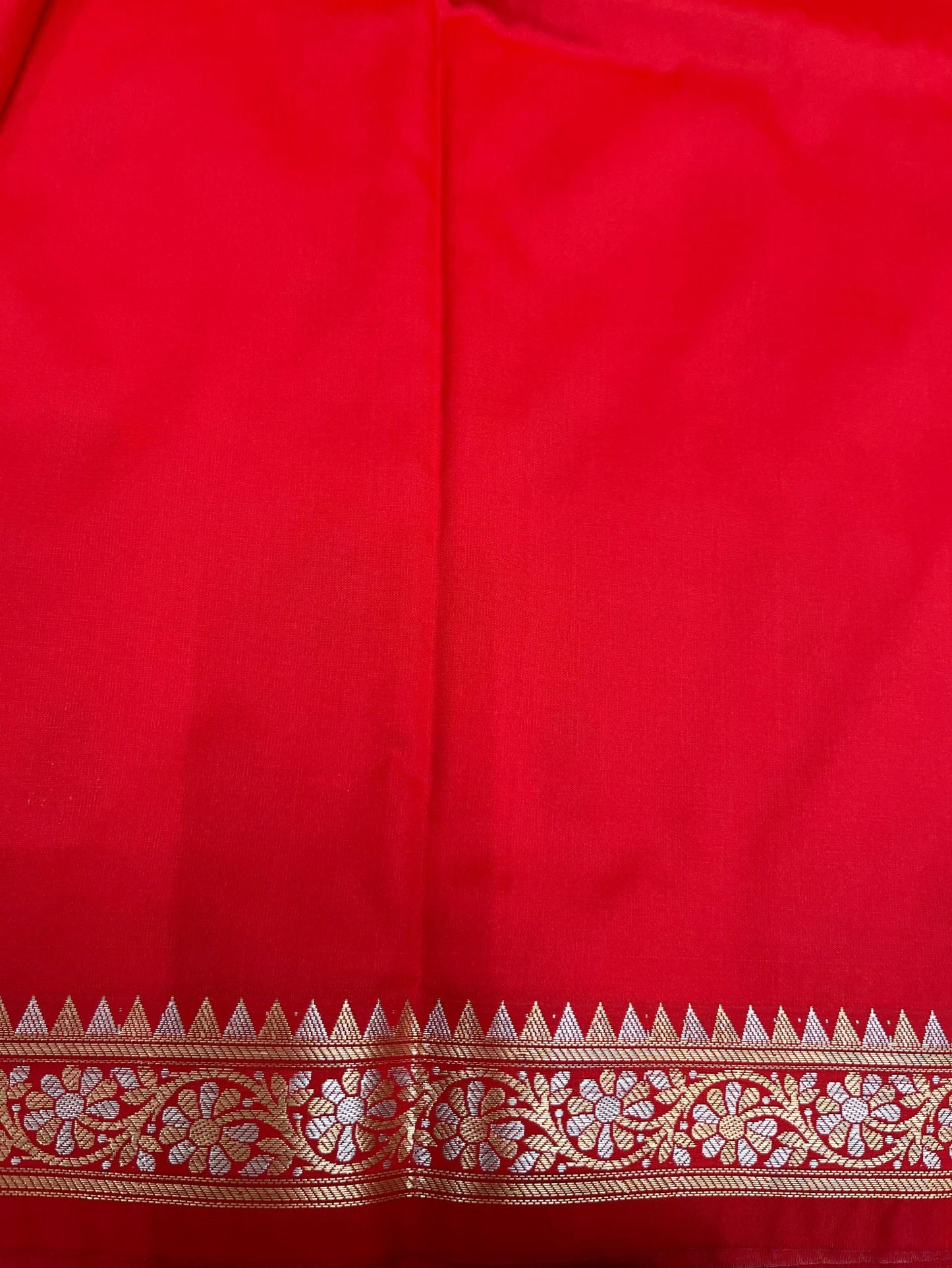 Southloom Satin Banarasi Silk Saree with Woven Work on Body and Borders In Magenta