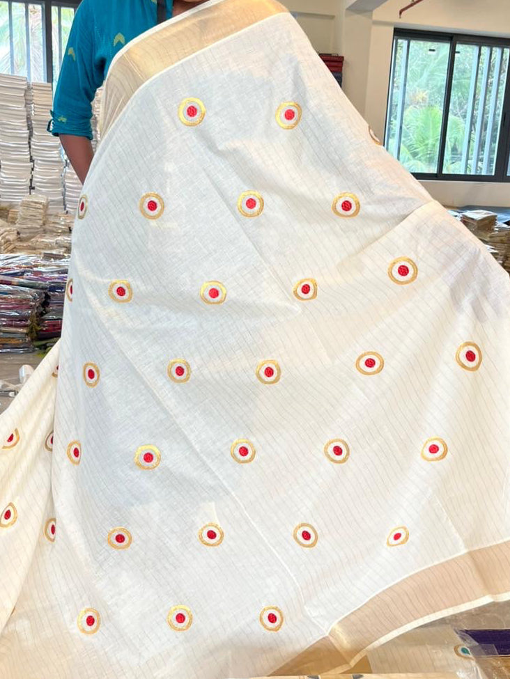 Kerala Cotton Lines Saree With Red Polka SL162