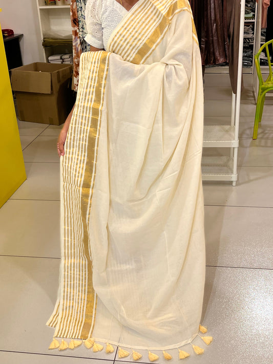 Kerala Mul Cotton Soft Fabric Saree In Golden Lines SL215